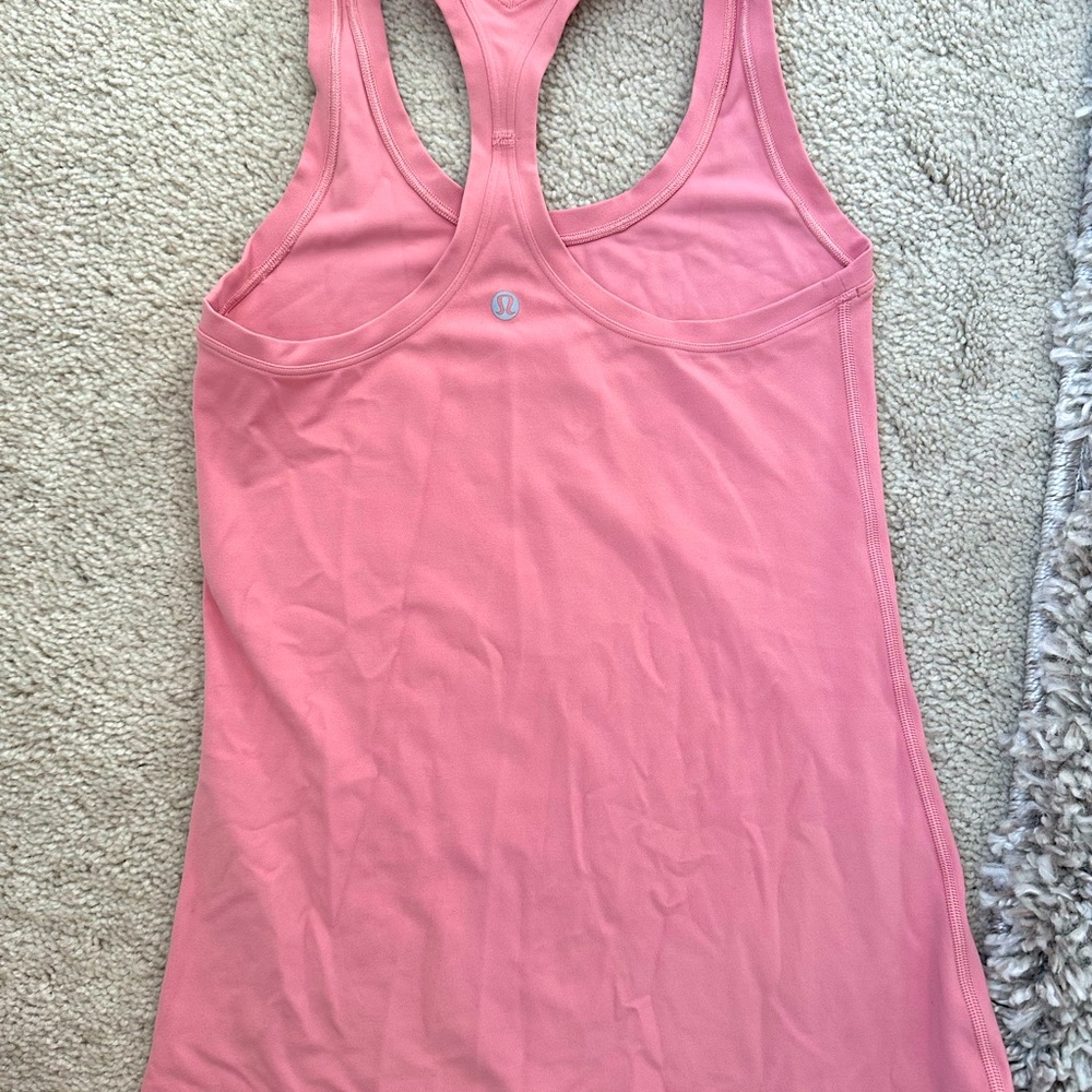 Lululemon - Picture 2 of 2